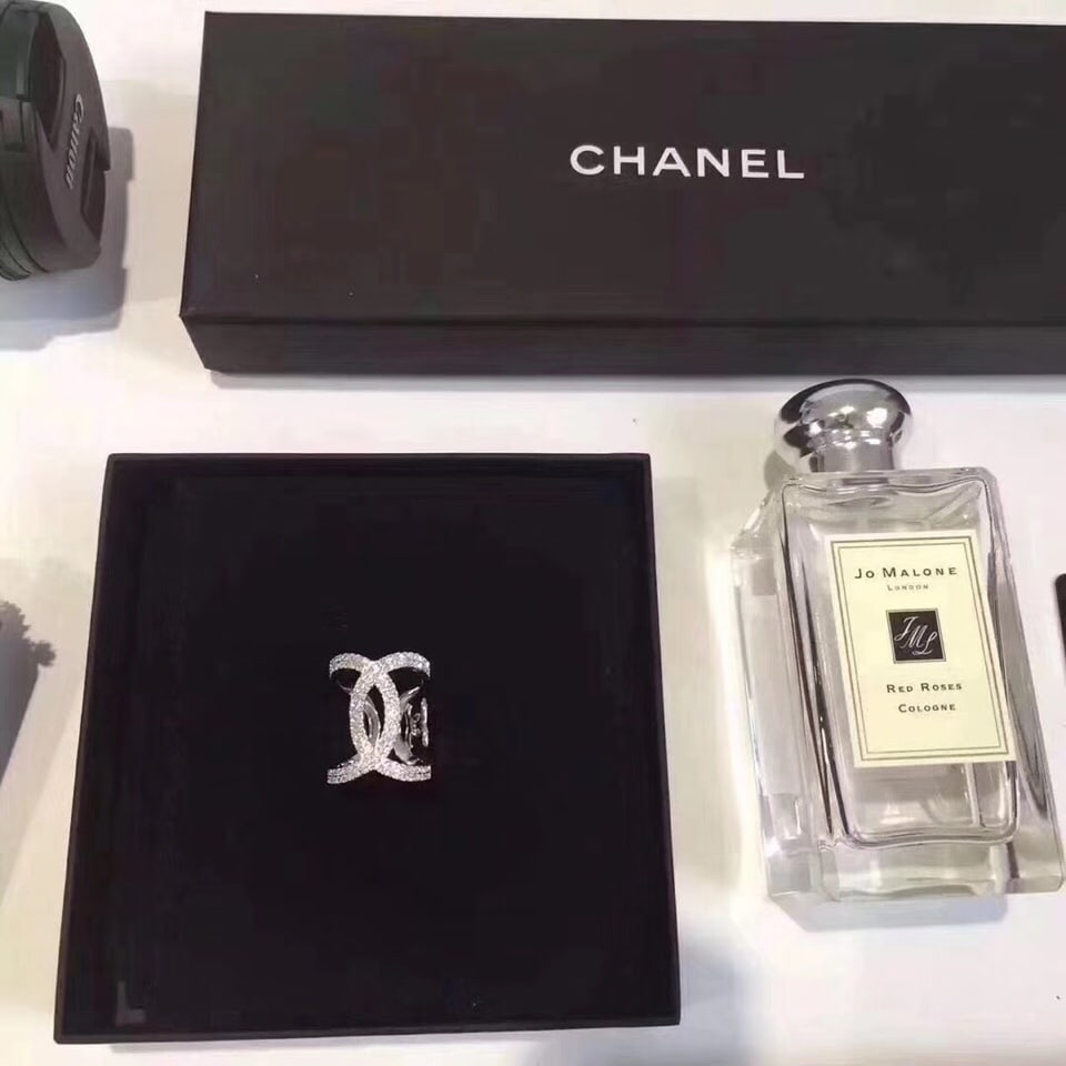 CHANEL - 2