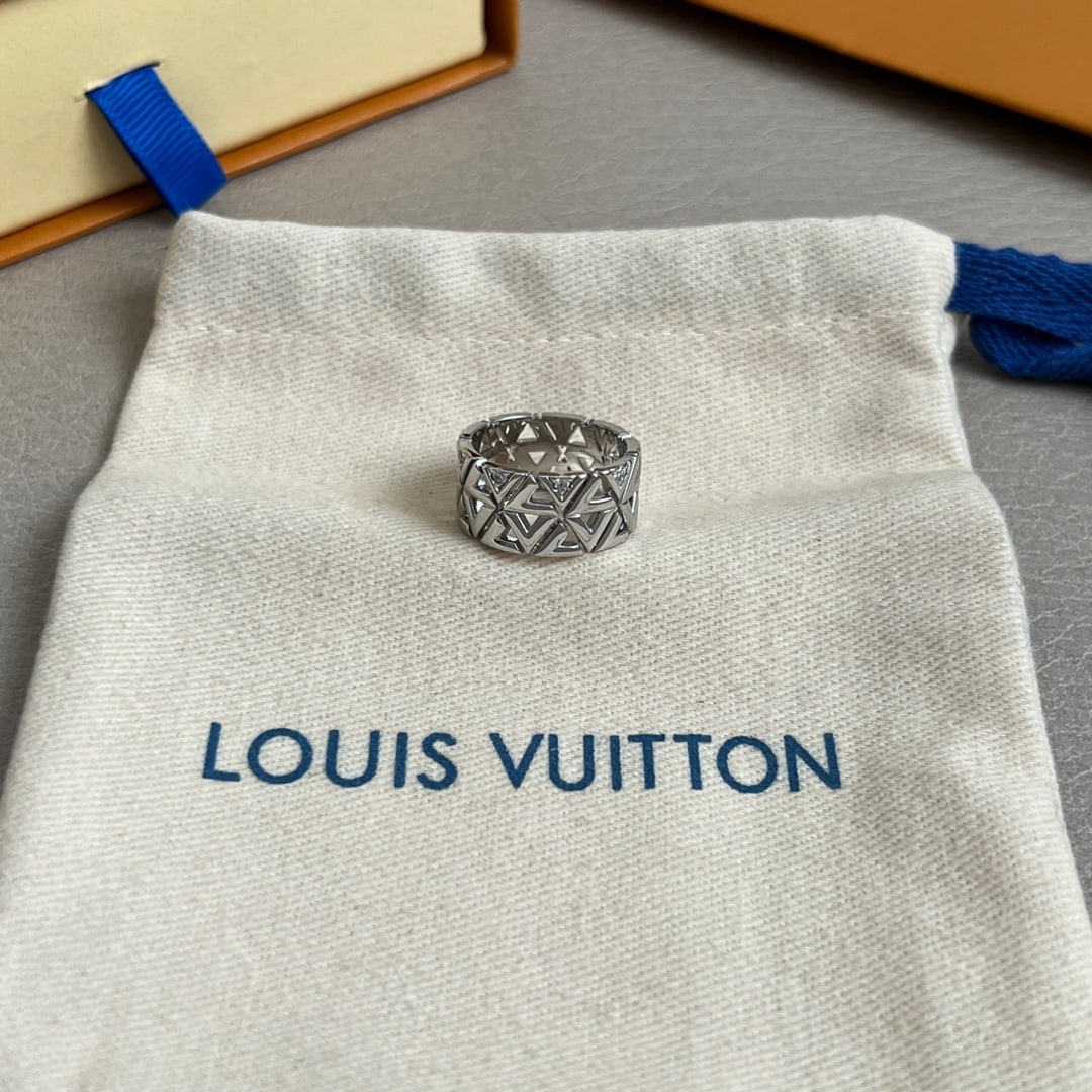 LV ring - 2