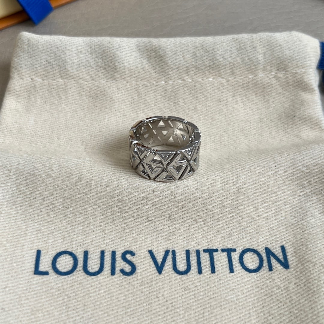 LV ring - 3