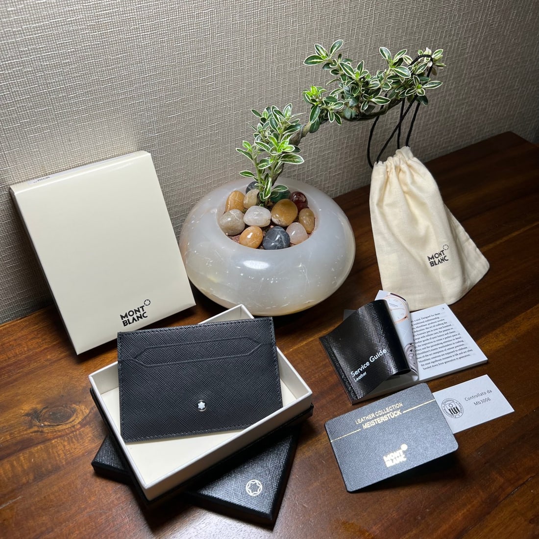 MONTBLANC Masterpiece Series Mini Card Holder Classic Black: MONTBLANC Masterpiece Series Small Card Holder Classic Black Material: Cowhide Thank you for viewing our auction and we look forward to serving you as a valued Gold Standard Auctions customer! Each it