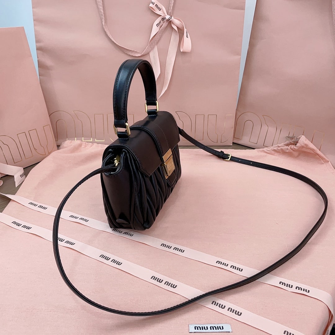 MIUMIU - 2