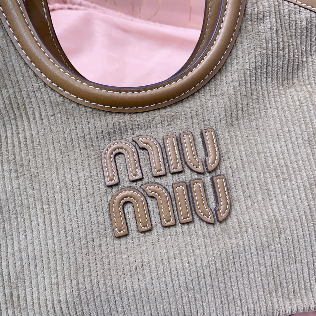 MIUMIU - 6