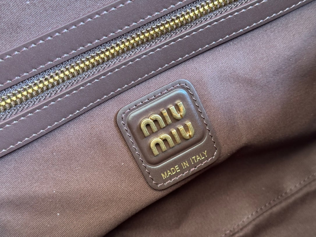 MIUMIU - 8