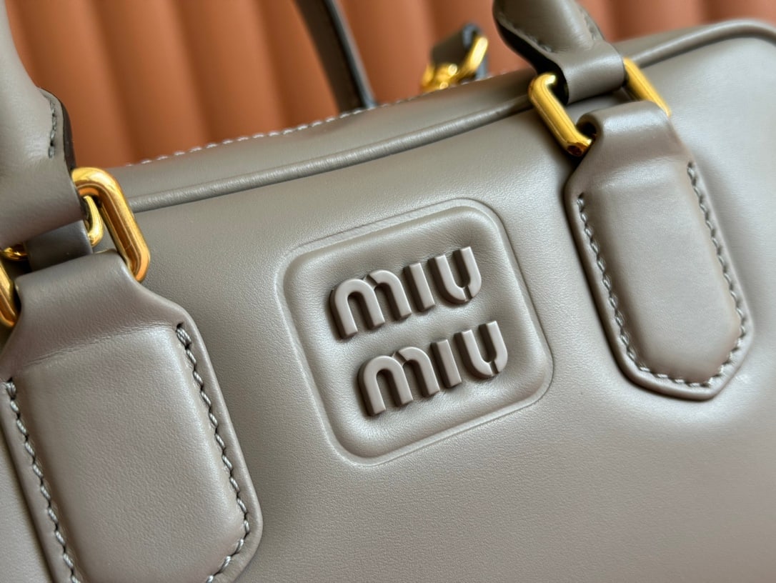 MIUMIU - 5