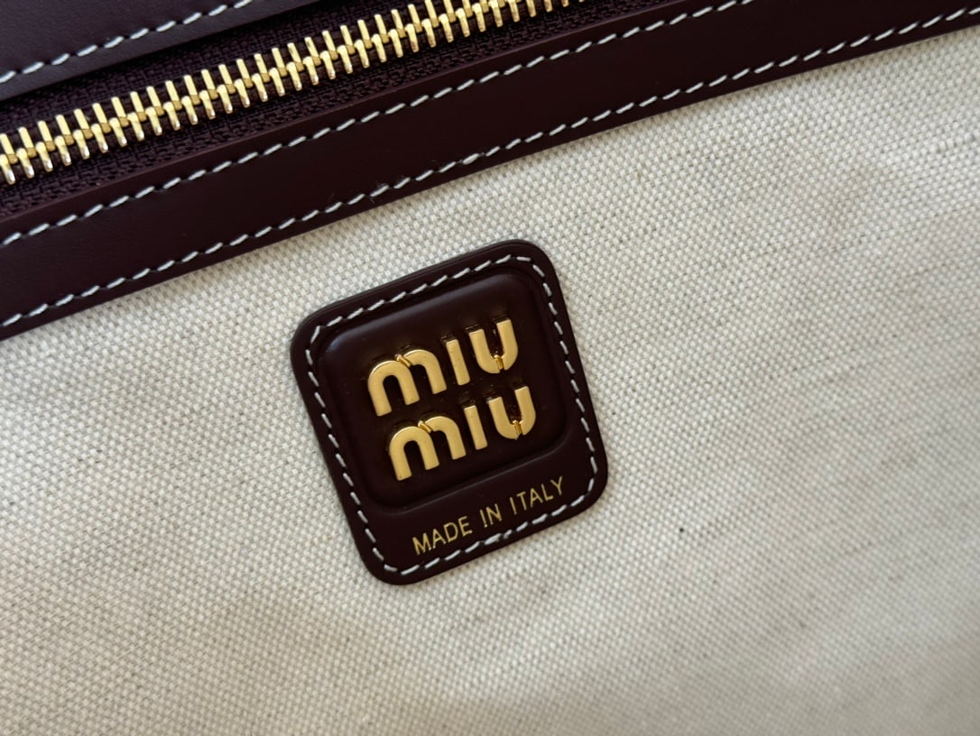 MIUMIU - 8