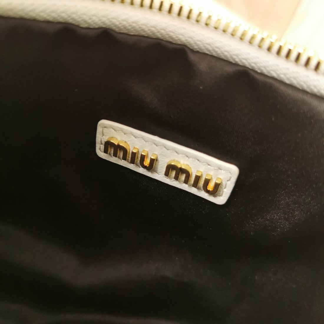 MIUMIU - 8