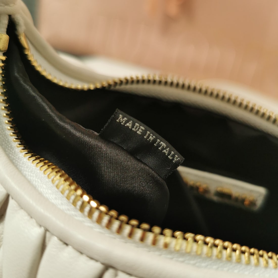 MIUMIU - 9