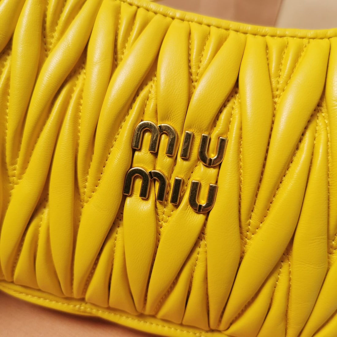 MIUMIU - 5