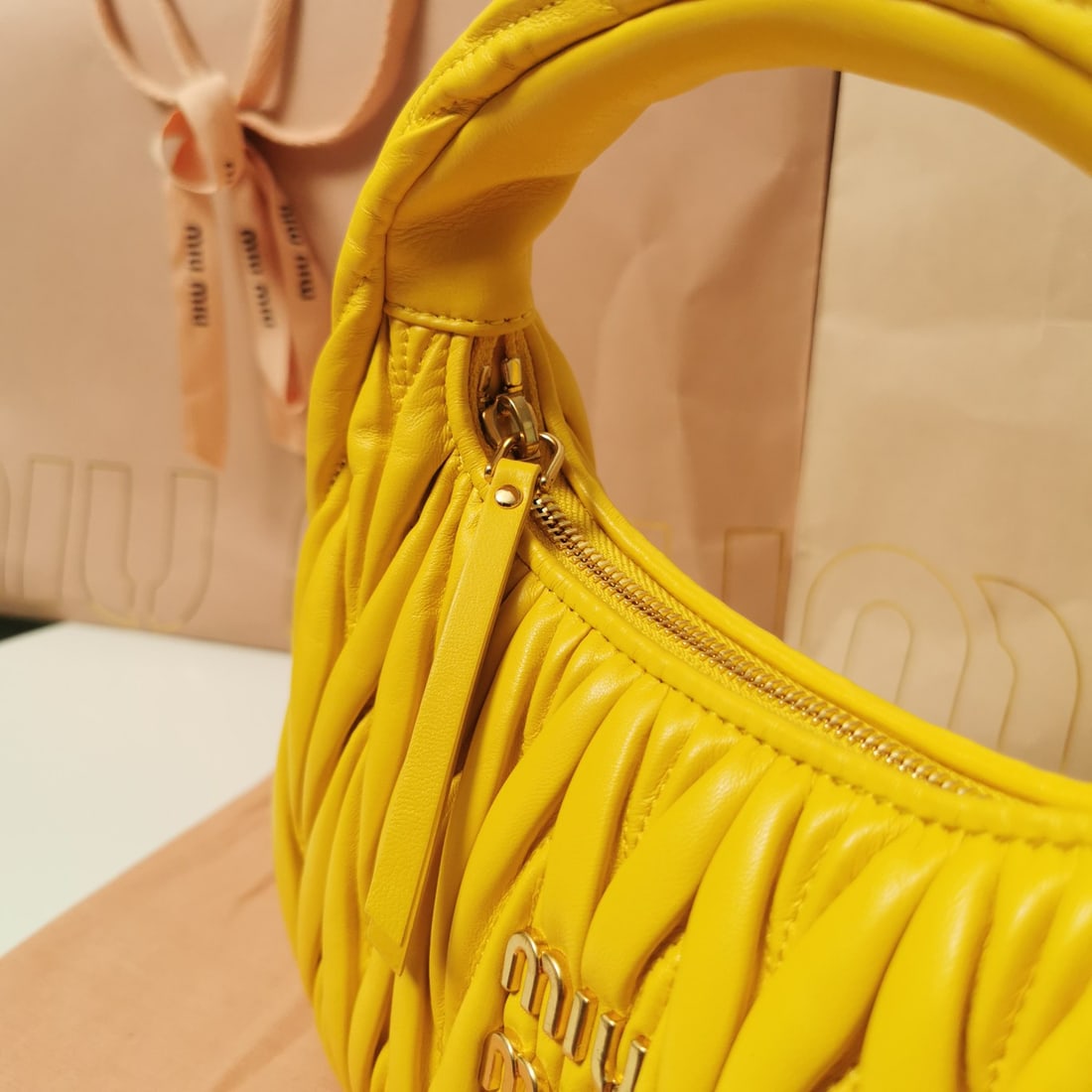 MIUMIU - 6