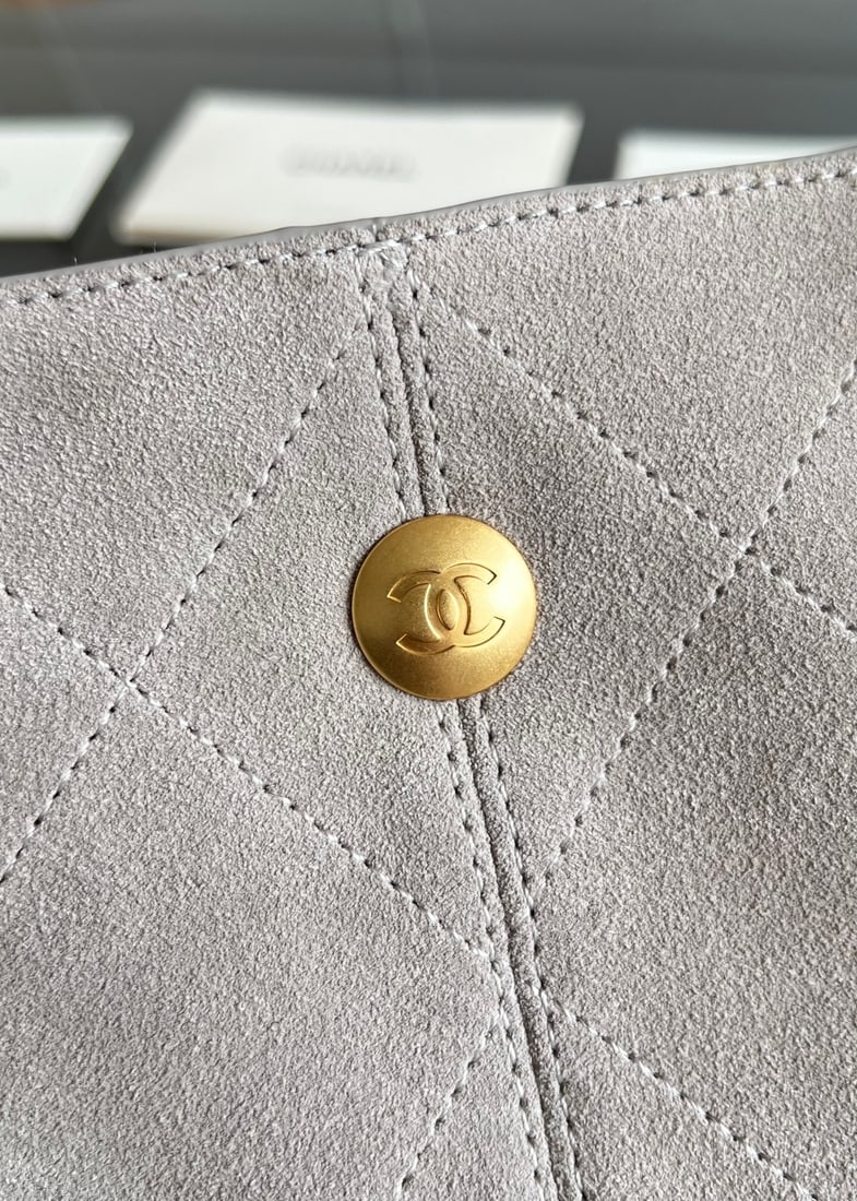 CHANEL - 12