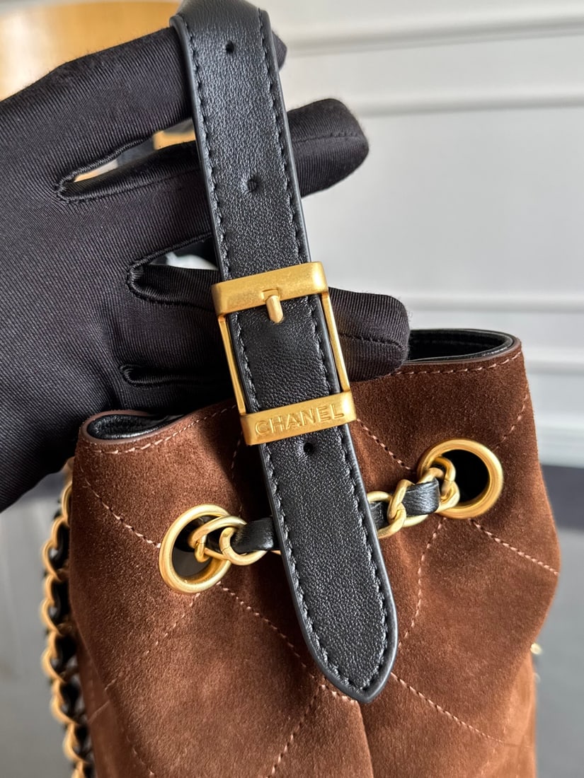 CHANEL - 3