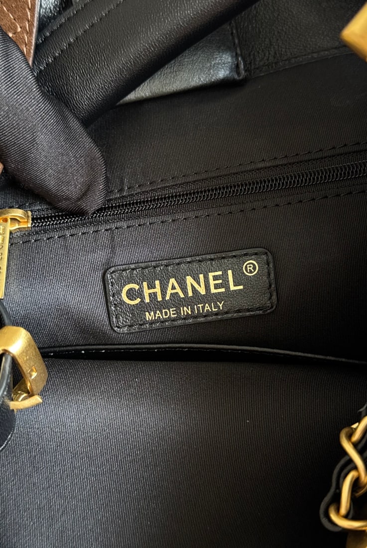 CHANEL - 6