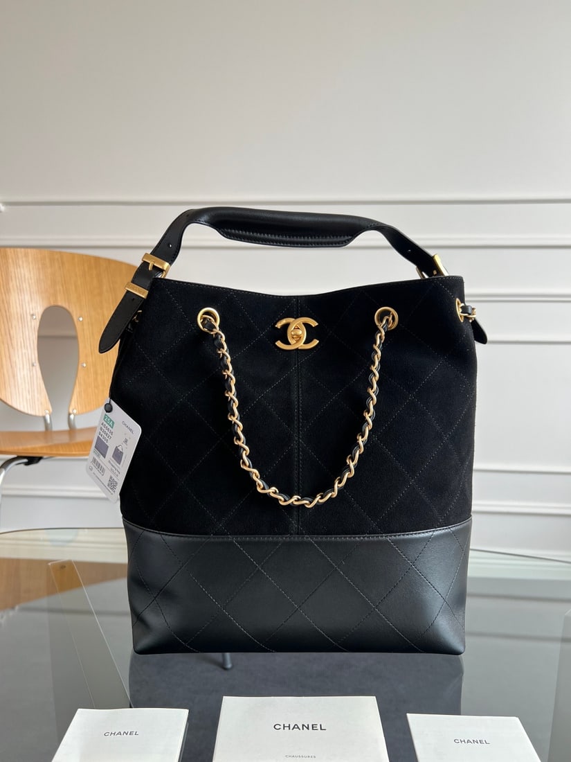 CHANEL - 2