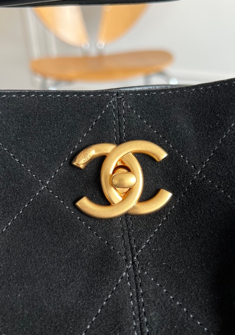 CHANEL - 6