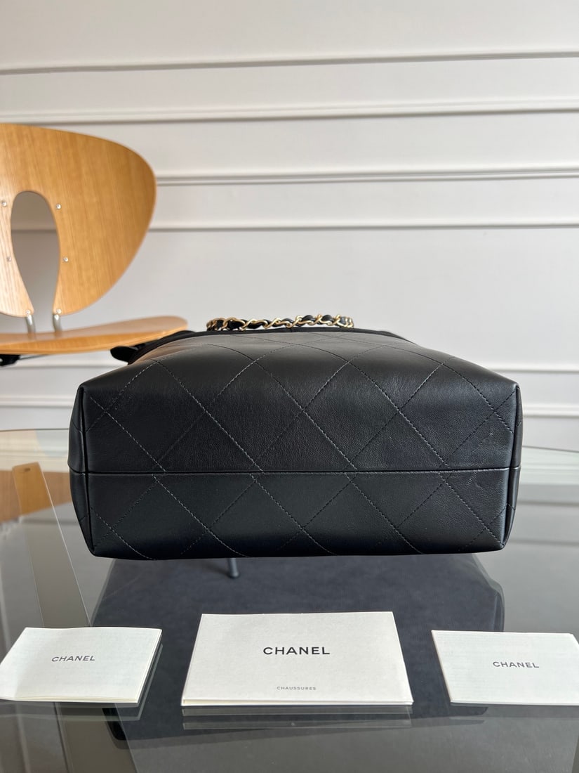 CHANEL - 7