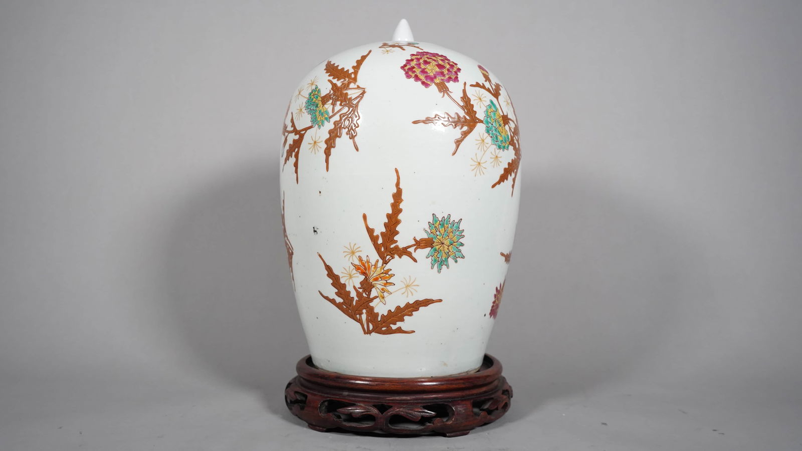 Chinese Antique White Glaze Porcelain Floral Jar with Lid (1 of 6)