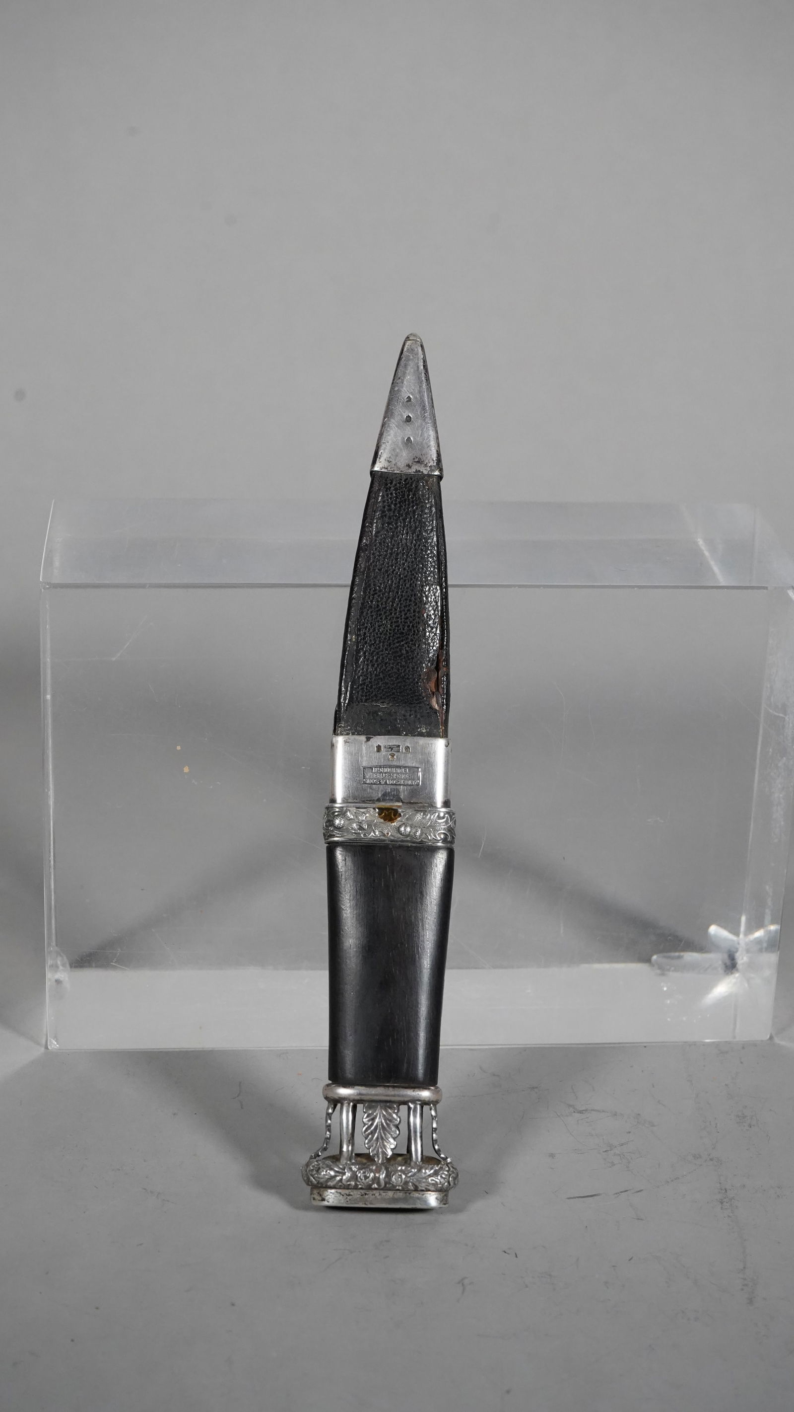 Victorian Example Silver Fitting Vintage Scottish Highland Wear Kilt Accessories with Marked (1 of 6)