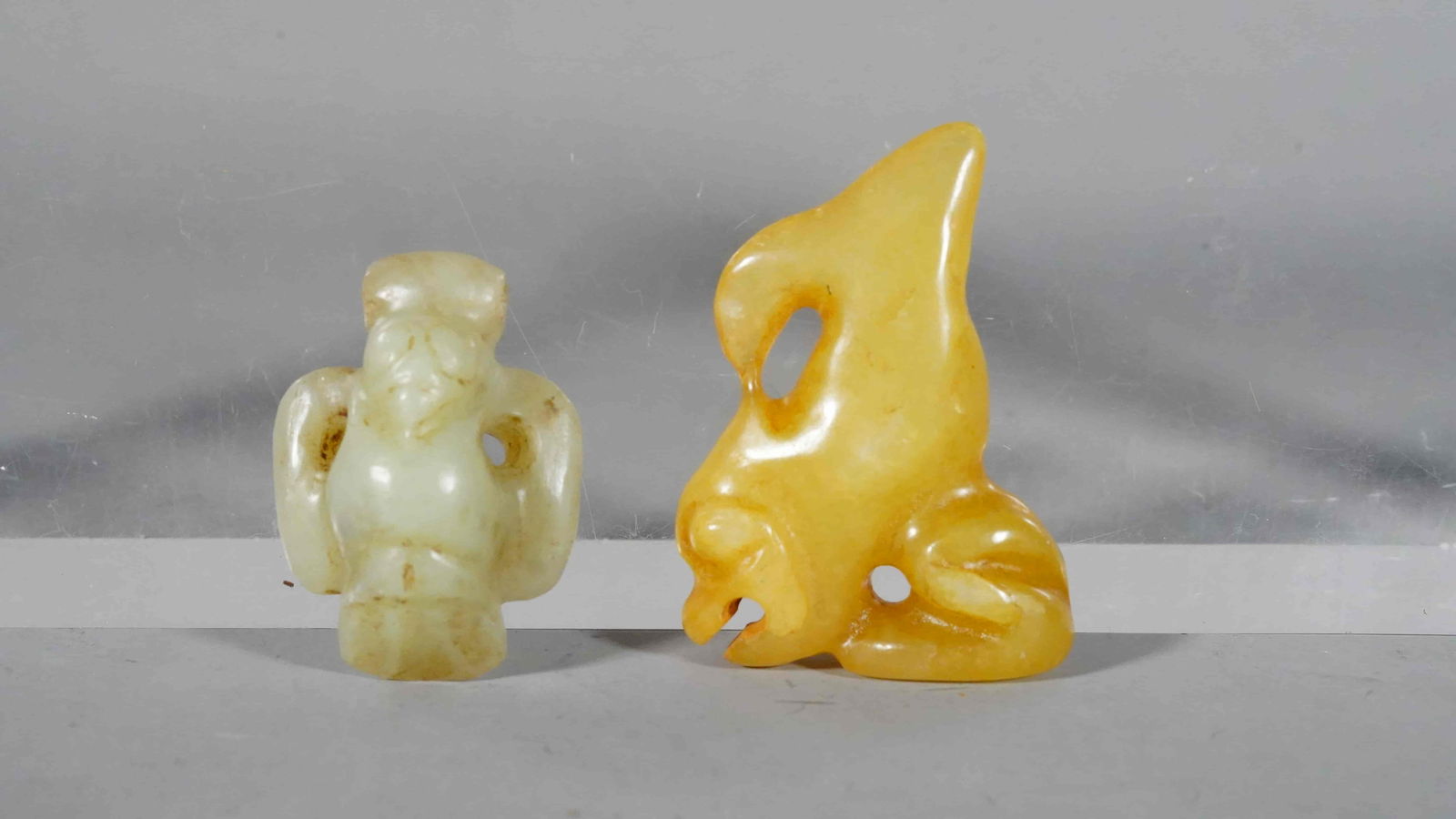 Two Jade Carved Animal Shape Pendants (1 of 6)