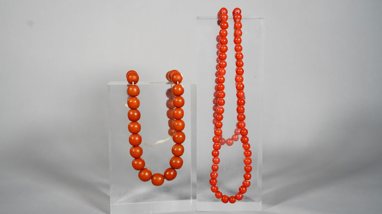 Two Vintage Red Beads Necklaces (1 of 6)