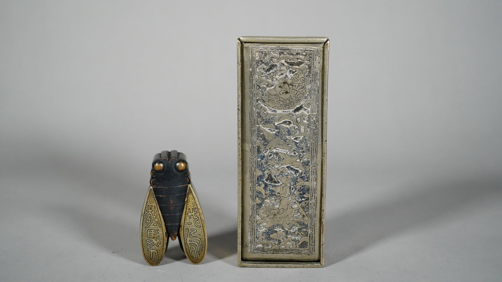 A Nicely Vintage Decorated Cupronickel Ink Box Circa 1900, and A Cicada Shape Box: A Nicely Vintage Decorated Cupronickel Ink Box Circa 1900, and A Cicada Shape Box. The Ink Box size: 5"1/4 x 2" x 1"1/4; The Cicada shape Box size: 2"1/2 x 1"1/2 x 3/4", Both Wings can be Opened, Two 