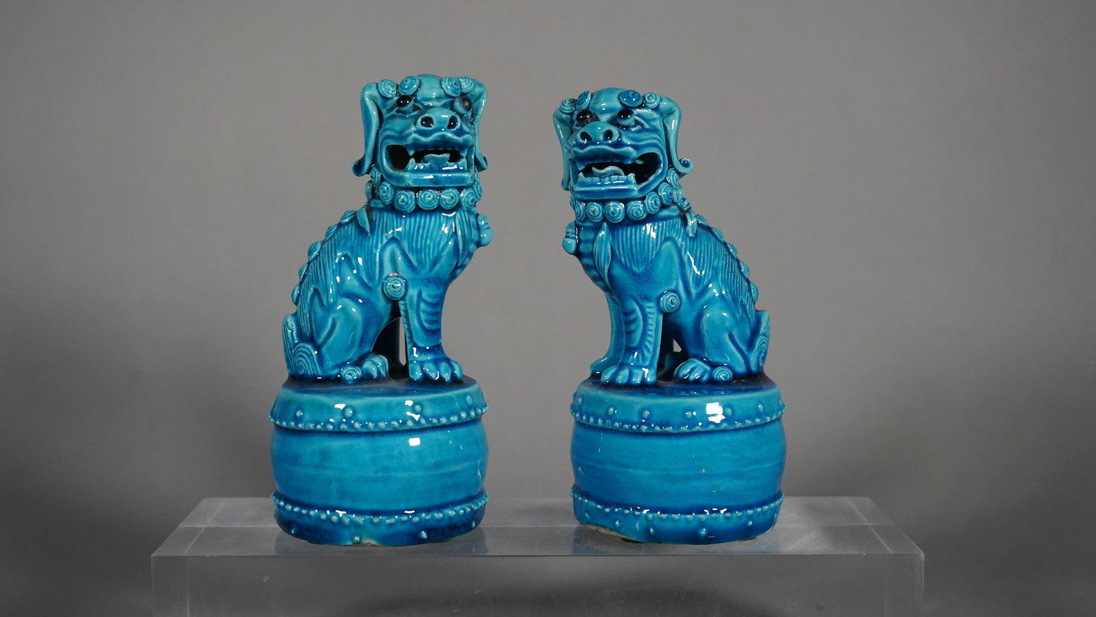 Pair of "China" Marked Vintage Chinese Blue Glaze Porcelain Foo Dogs Statues (1 of 6)