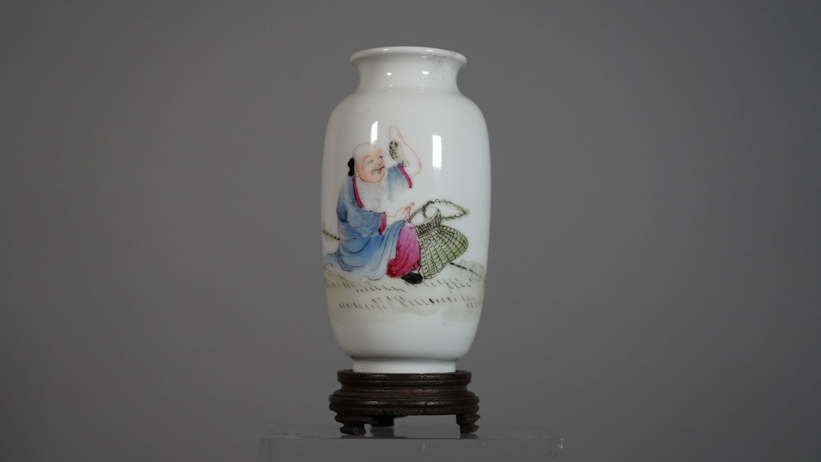 "Qianlong" Marked Antique Chinese Fishman Figurine Porcelain Mini Vase (1 of 6)