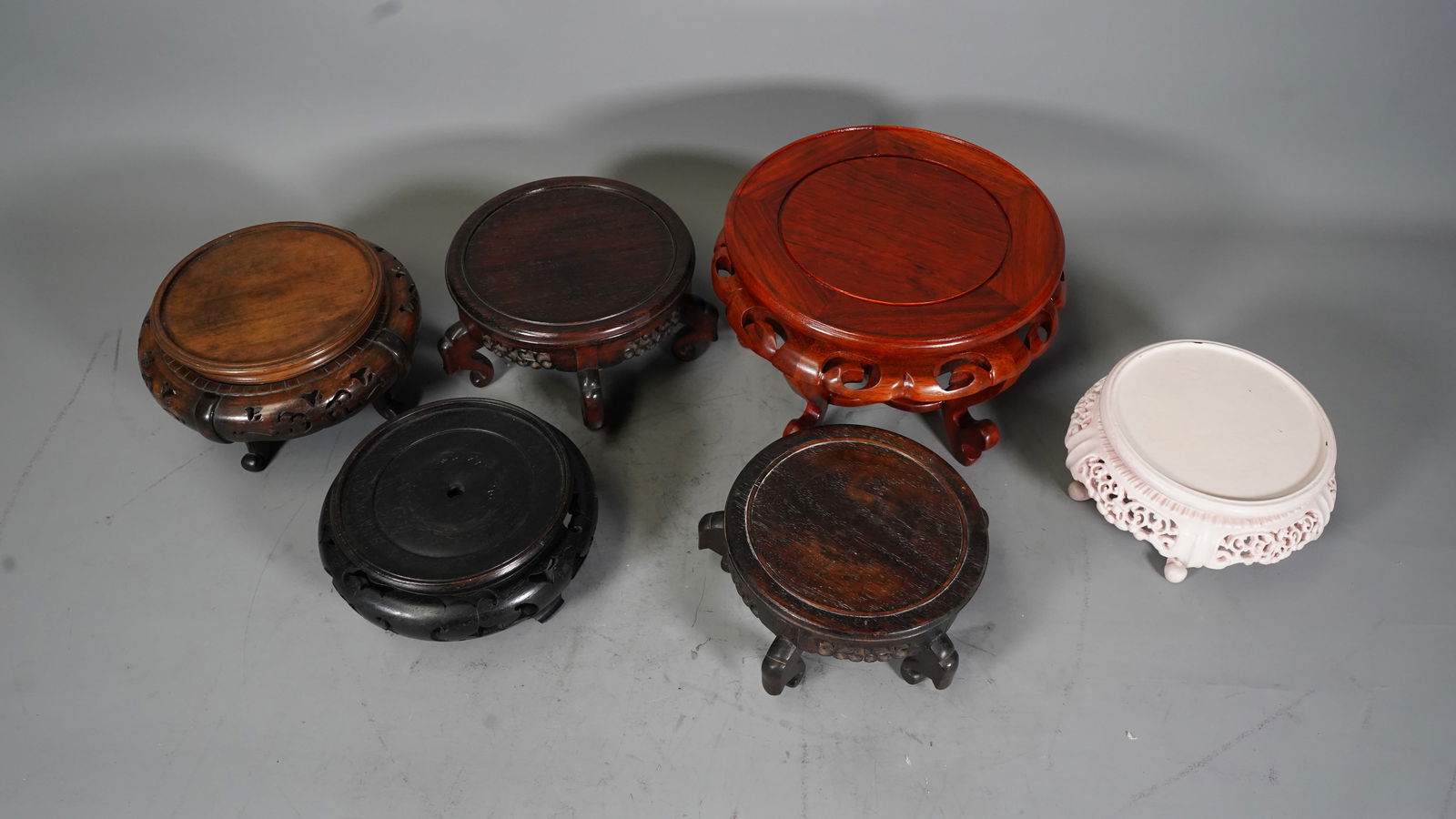Lot of 5 Oriental Handmade Wooden Circle Bonsai Stands: Lot of 5 Oriental Handmade Wooden Circle Bonsai Stands. 6" x 3", 5"1/2 x 3", 6"1/2 x 3"1/2, 5"1/2 x 3"3/4, 8"1/2 x 5"1/2