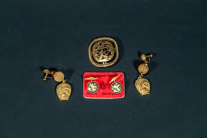 Three Set Vintage Gilt Metal Brooch Pin, Earrings & Cufflinks