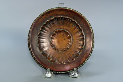 Rare Fine Vintage Hand-Hammered Copper Plate by Tiffany Studios New York 1716