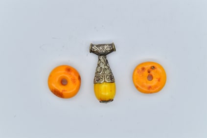 Three Lovely Antique Tibetan Beeswax Amber Beads & Pendant