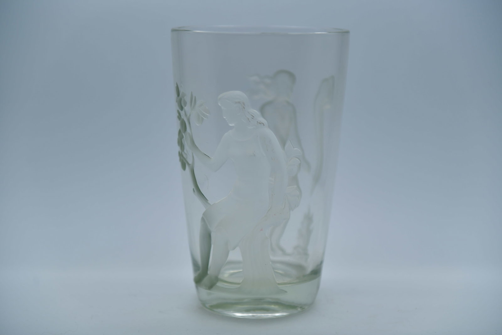 Fine 1940 Vintage Verlys Carl Schultz Figures Glass Vase, Signed: Fine Signed 1940 Vintage Verlys Carl Schultz Figures Glass Vase. The vase motifs is figures in summer and winter; 8"Tall, In very good condition.(Stand Not Included)