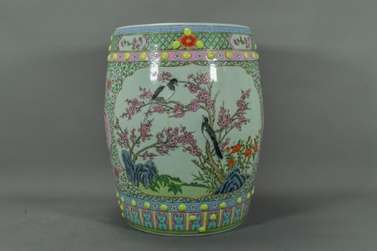 Beautiful Vintage Chinese Famille Rose Porcelain Garden Stool