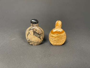 Two Beautiful Vintage Natural Picture Jasper Stone Carving Snuff Bottles w/Stopper