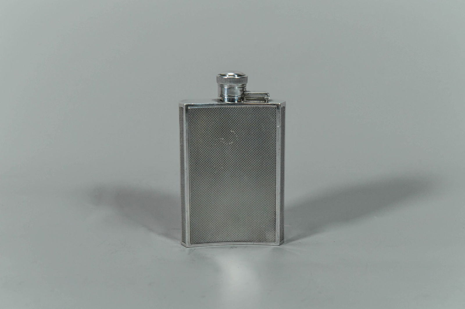 Vintage Silver Plated Whiskey Flask by Walker & Hall of Sheffield, Made in England (1 of 7)