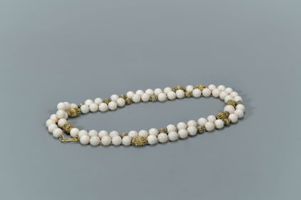 Vintage Customized Necklace w/Angel Skin Coral Beads & Silver Beads Design