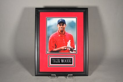 "TIGER WOODS" Original Signed Photo on Frame