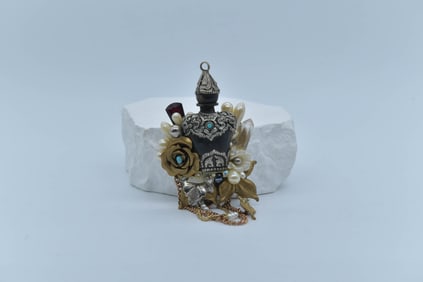 A Vintage Artisan Hand-Made Unique Pendant w/Signed & Introduction