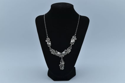 Vintage Sterling Silver filigree Necklace