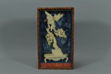 Vintage Traditional Chinese Bone Carving Eagle Statue w/Display Box