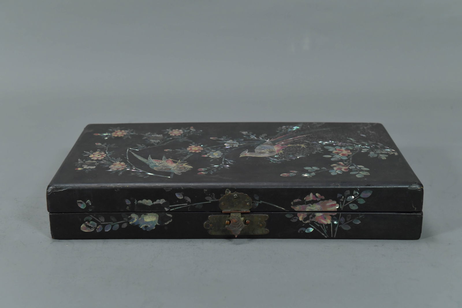 Antique Japanese/Chinese Black Lacquered Wood Jewelry Box w/Mother of Pearl Inlay (1 of 8)