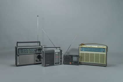 Lot of 4 Vintage Multi Band Portable Radios