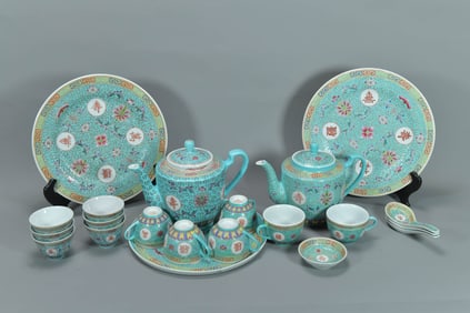Group of 23 Vintage Chinese Famille Rose Turquoise Glaze Porcelain Tea Set