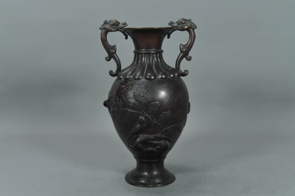 Antique Japanese High-Quality Bronze Vase