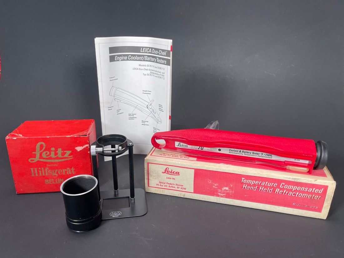 Two Vintage Leica Products (1 of 6)