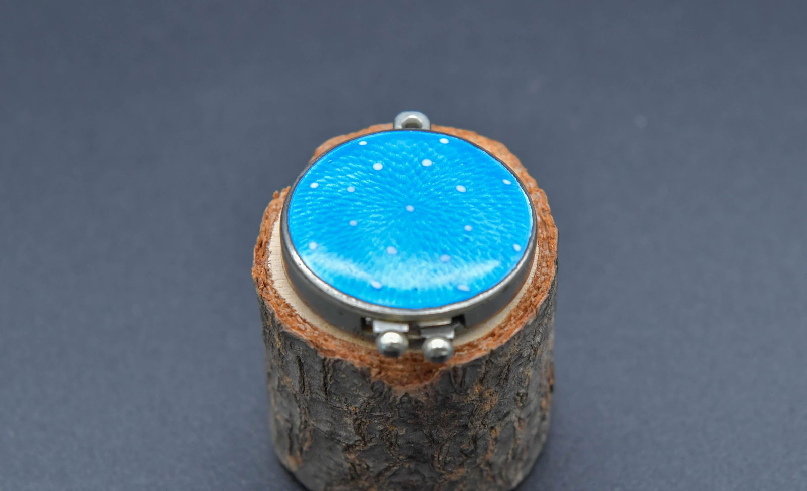 Vintage Silver & Blue Guilloche Enamel Pendant w/Cigar Clipper: Vintage Silver & Blue Guilloche Enamel Pendant w/Cigar Clipper, Outer circle tested as silver, Clipper tested as not silver. Diameter 1", Total weight 17.1g; In good condition, (Stand Not Included)