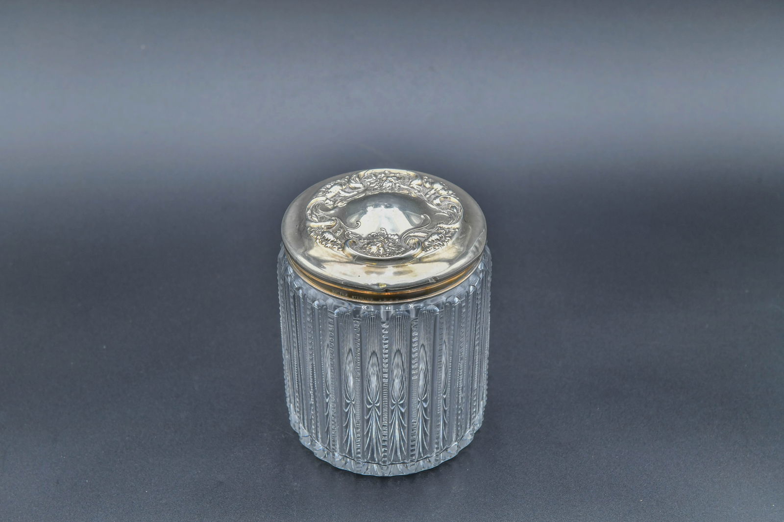 Vintage Sterling Silver Lidded Zipper Cut Glass Biscuit Jar (1 of 6)