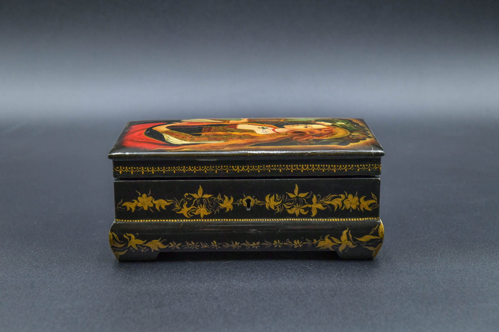 Fine Collectible Vintage Russian Hand -painted Lacquer Trinket Box w/Image of Saint Mary Magdalene (1 of 7)