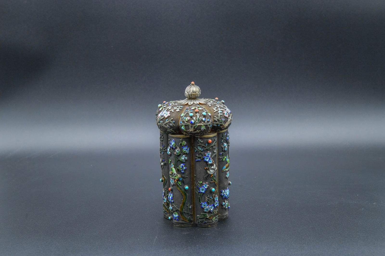 Fine Chinese Export Gilt Silver Filigree Enamel Tea Caddy Inlaid w/Coral & Turquoise, 486.5g (1 of 7)