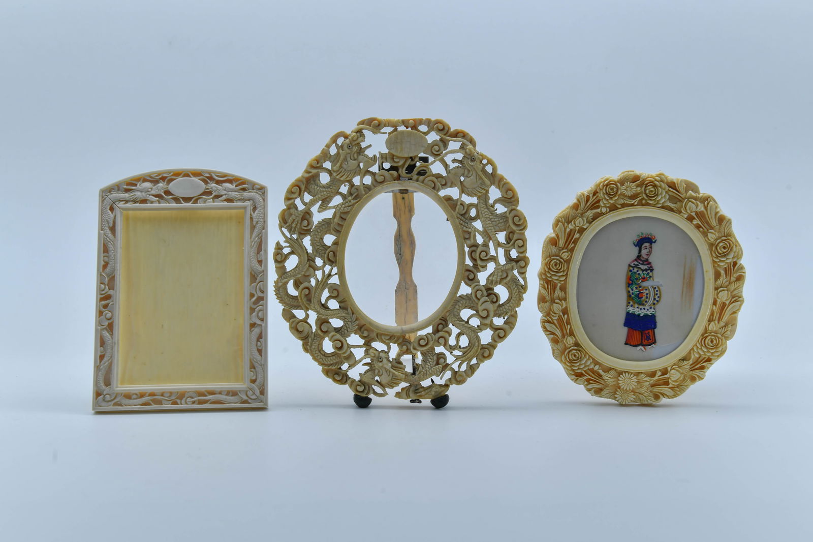 Lot of 3 Antique Japanese/Chinese Carved Bone Photograph Frames (1 of 6)