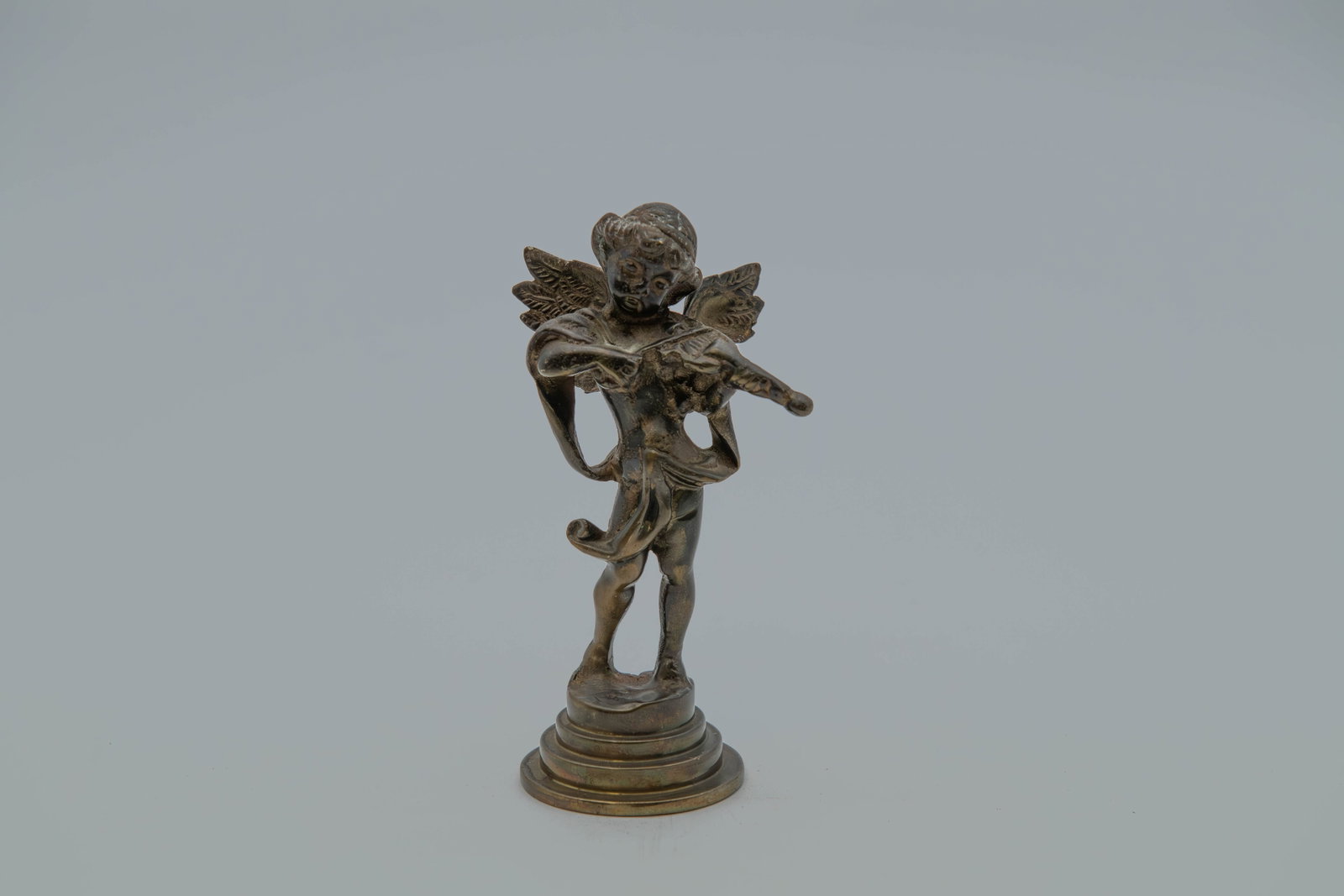 Vintage Brass Cherub Angel Figurine Playing Violin (1 of 6)